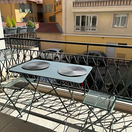 Apartament 2 Etoiles A Pour 4 Personnes *