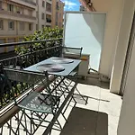 2 Etoiles A Pour 4 Personnes Apartment Menton
