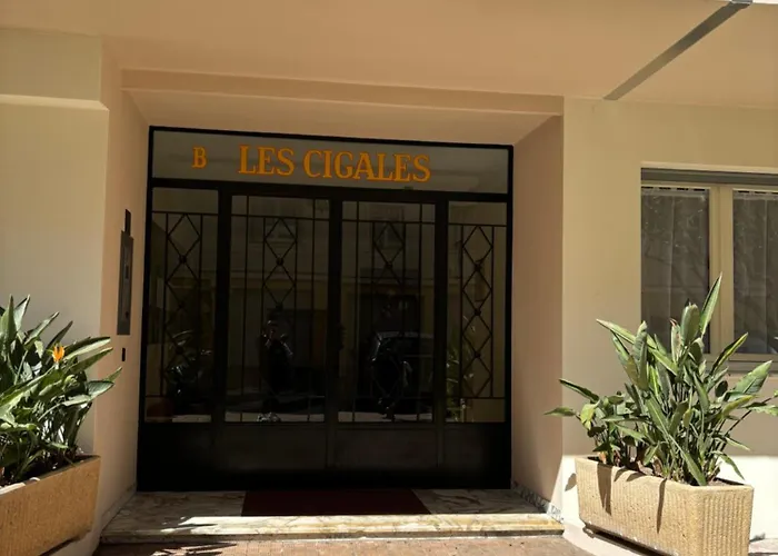 2 Etoiles A Pour 4 Personnes Apartment *